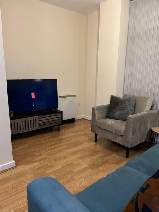 Central Birmingham City Apartment -Smart Tv - Free Parking Onsite Exterior photo
